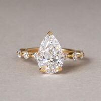 A Beacon of Glory: 6 1/2 Carat Diamond Ring